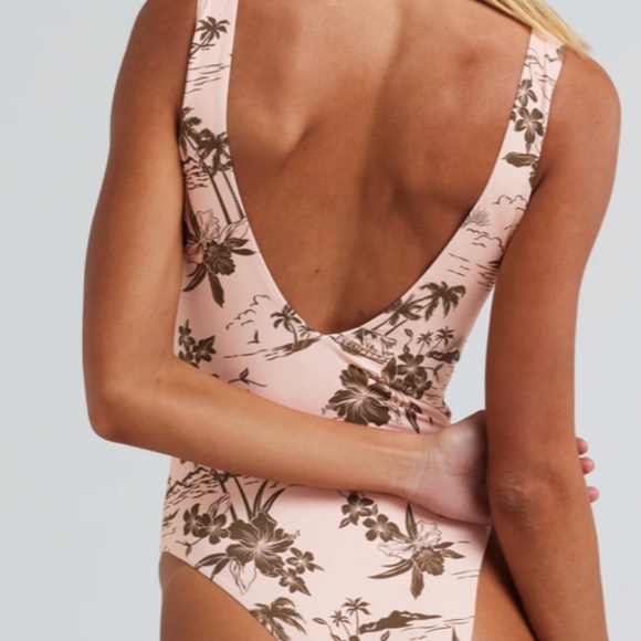 Poolside Paradiso Hawaiian Holiday Deep V One Piece - Picture 7 of 7